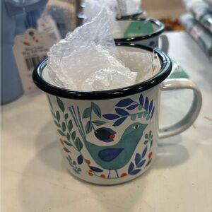 Colorful Bird Design Mug. 17 oz (pewter)